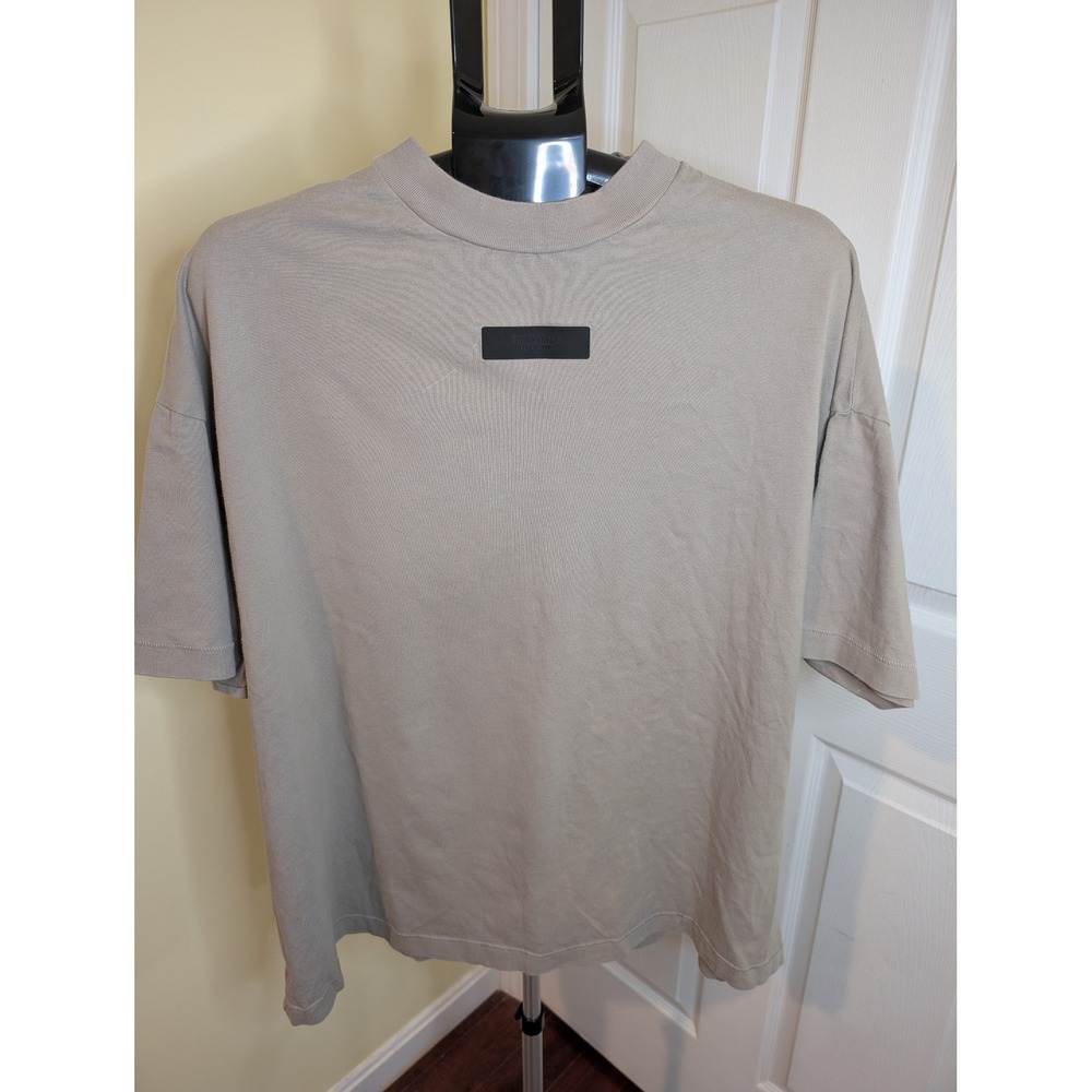 Fear of God Essentials T-Shirt Seal Oversized Mock Neck Rubberized Logo - Size S